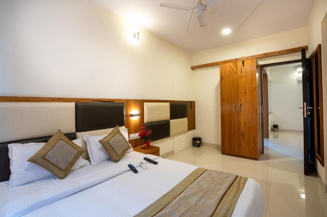 Home2 Suites And Service Apartments, Mumbai Airport Екстер'єр фото