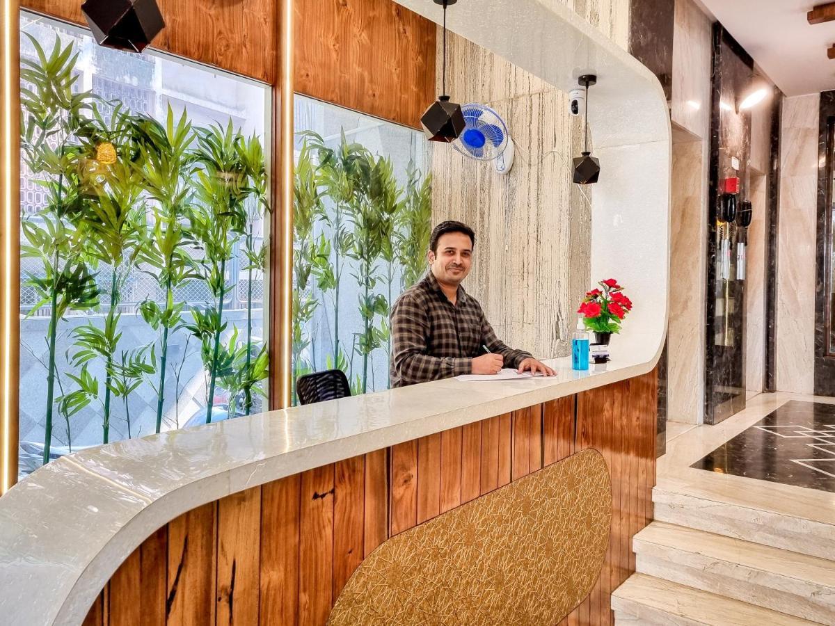 Home2 Suites And Service Apartments, Mumbai Airport Екстер'єр фото