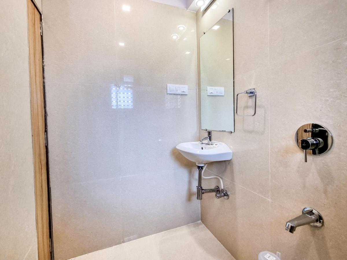 Home2 Suites And Service Apartments, Mumbai Airport Екстер'єр фото